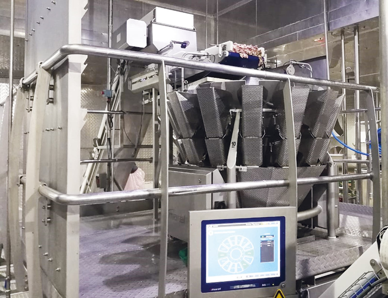 Six multihead weighers with a mission
