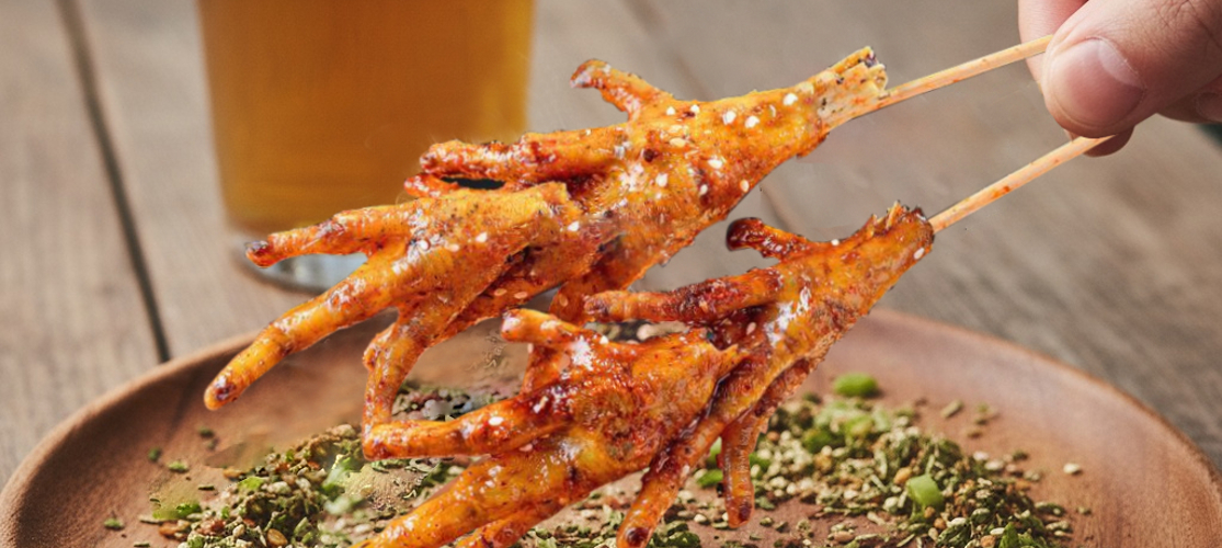 Plate Chicken Feet Grilled